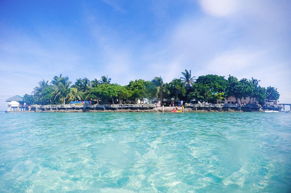 Nalusuan Island